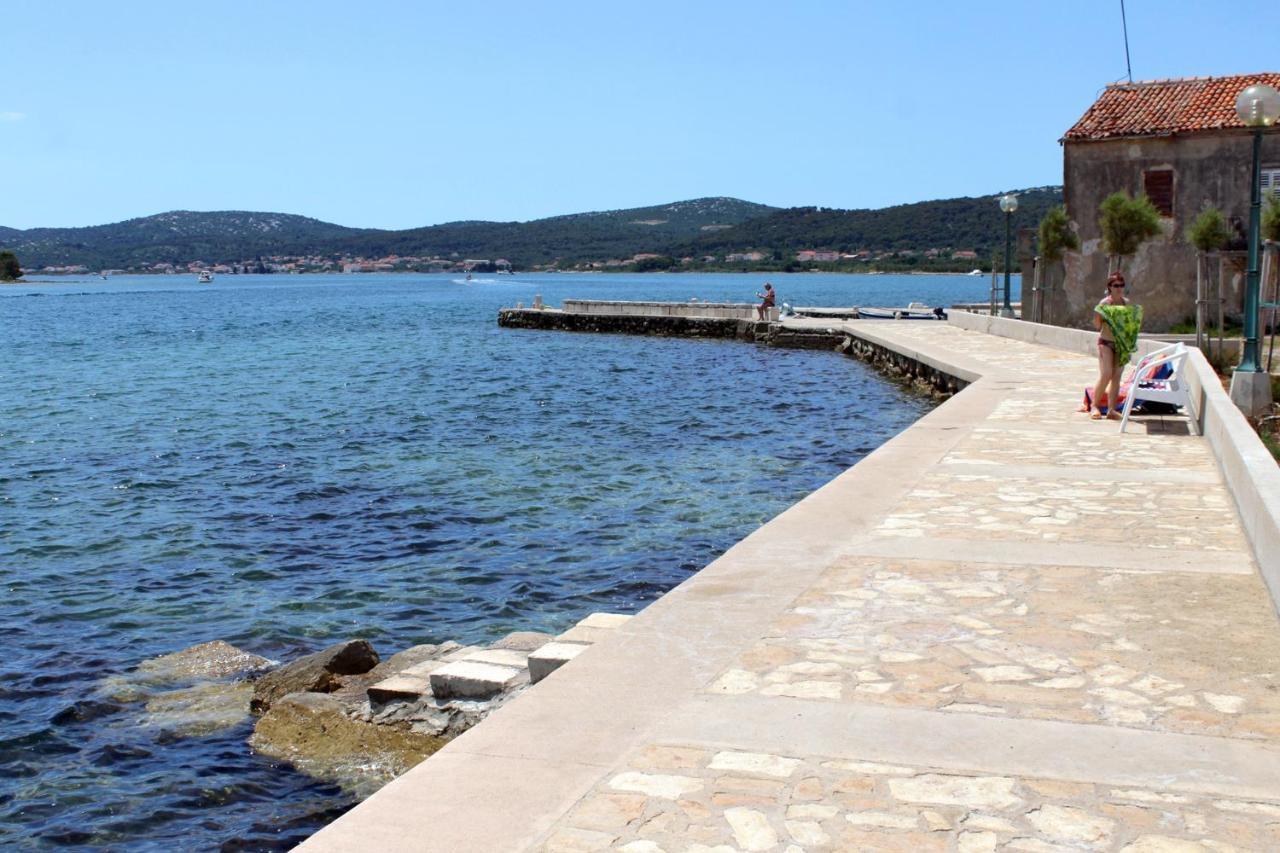 Rooms By The Sea Pasman - 8223 Exteriér fotografie
